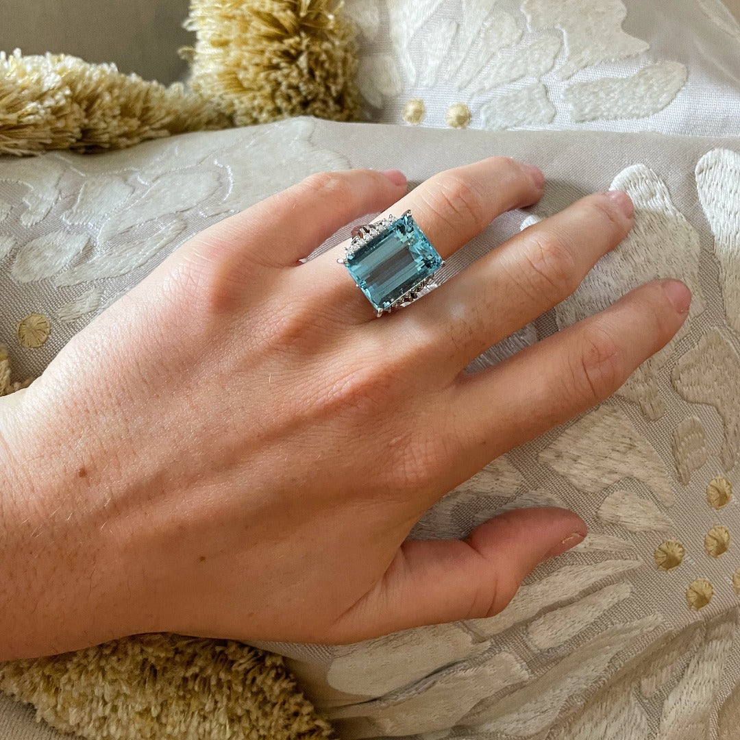 2.50 Ct Emerald Cut Aquamarine Diamond Halo Engagement Ring In 925 Ste –  atjewels.in
